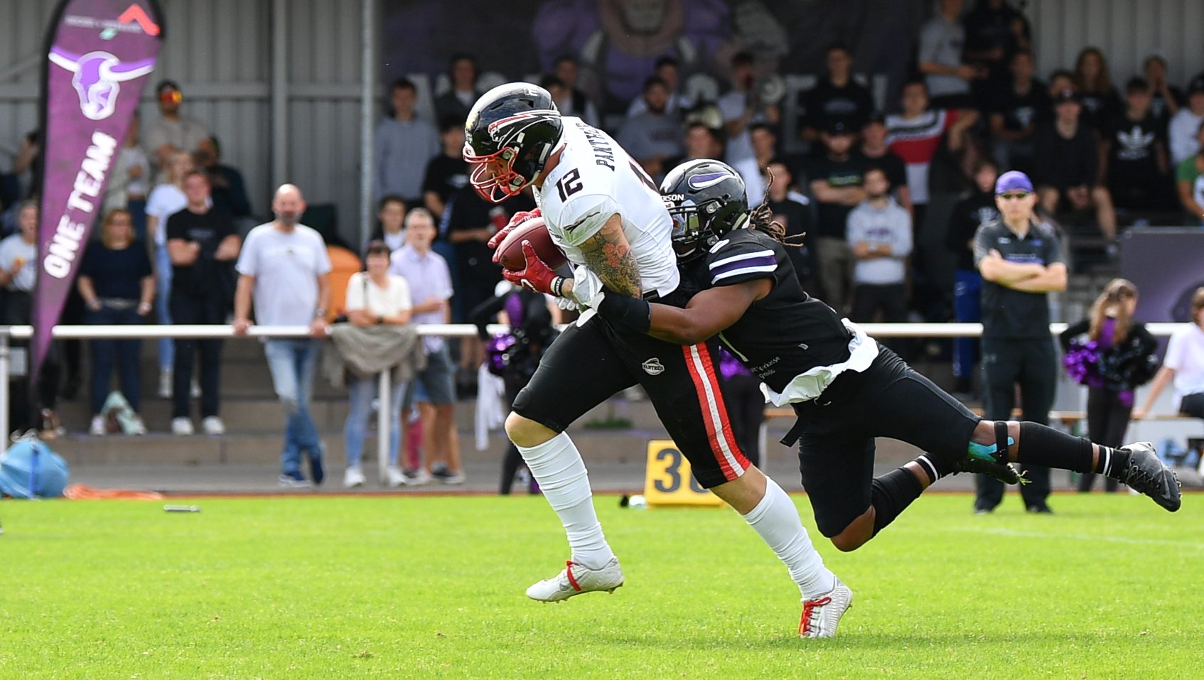 Zehn Spieler der GFL zum NFL International Combine in London